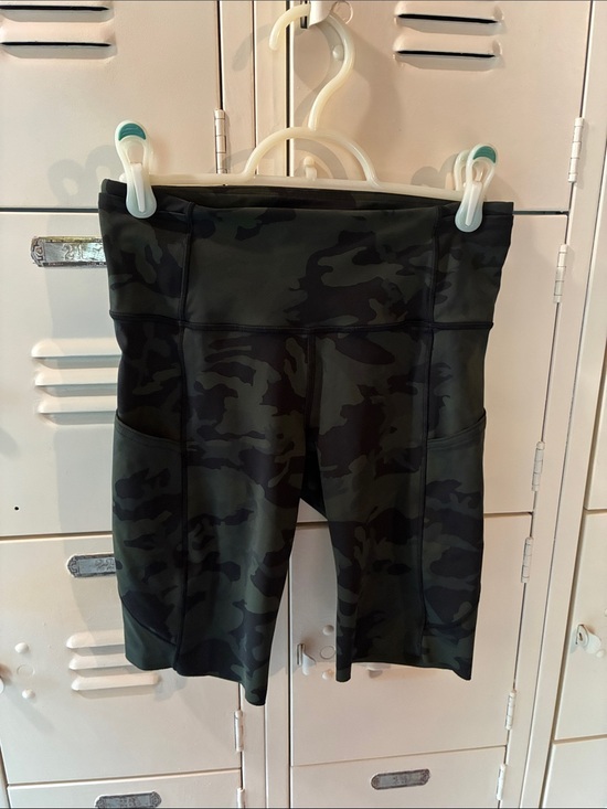 lululemon athletica Pants - Lululemon Camo Shorts